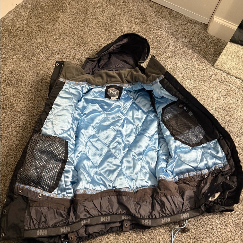 Helly Hansen winter coat ski insulated women’s small